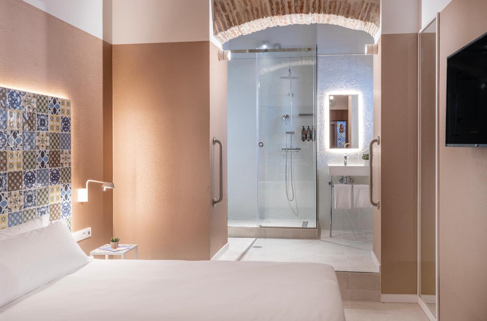 Axel Hotel Valencia - Adults Only 外观 照片